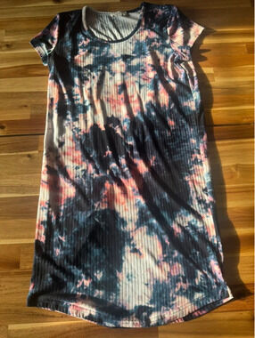 Girls Full Circle Trends size 16 summer dress - light and breathable!